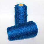 021 - Saffierblauw 100% acryl garen op kegel